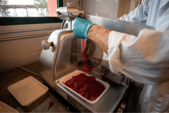 Carne fresca di vitellone bio 1kg Biolà