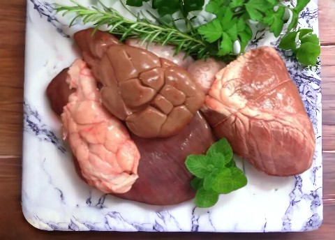 Carne fresca di vitellone bio 1kg Frattaglie Biolà