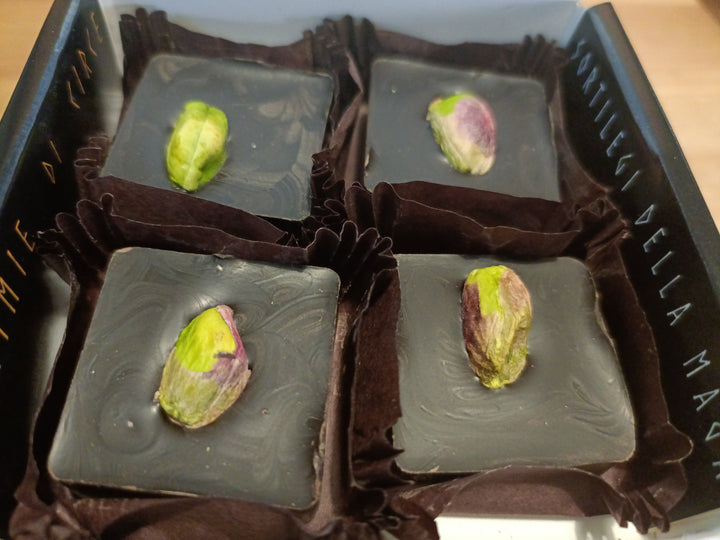 Cioccolatini fondenti 83% limone e pistacchio di Bronte DOP 85 g - Alchimie di Circe - ZiaCris DispensAttiva