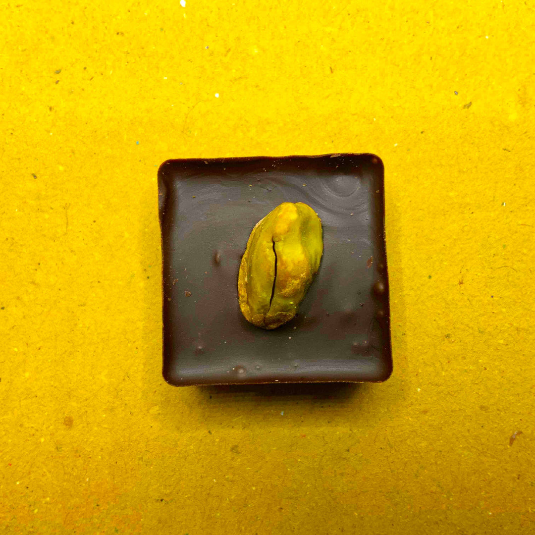 Cioccolatini fondenti 83% limone e pistacchio di Bronte DOP 85 g - Alchimie di Circe - ZiaCris DispensAttiva