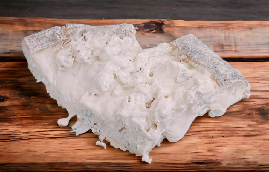 Formaggio a pasta molle di pecora fresco all'etto Azienda Agricola Pratini