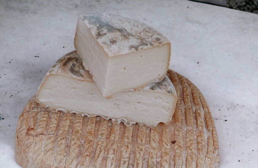 Stracchinato a latte crudo di pecora all'etto Azienda Agricola Pratini